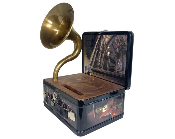 2001 The Nightmare Before Christmas LunchBox Phone Amplifier, Acoustic iPhone Speaker, Lunch Box Speaker S21