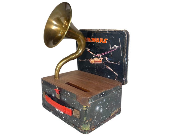 1977 Star Wars LunchBox Phone Amplifier, Acoustic iPhone Speaker, Lunch Box Speaker S22