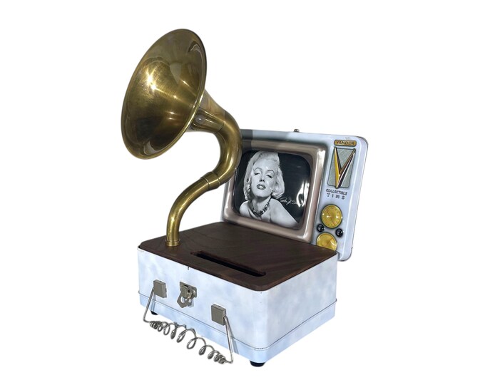 1999 Marilyn Monroe LunchBox Phone Amplifier, Acoustic iPhone Speaker, Lunch Box Speaker S13