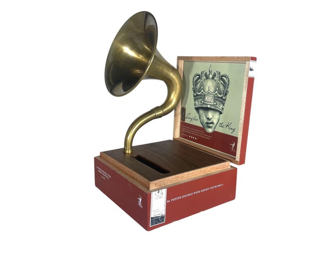 Long Live the King Cigar Box Phone Amplifier, Acoustic iPhone Speaker S4
