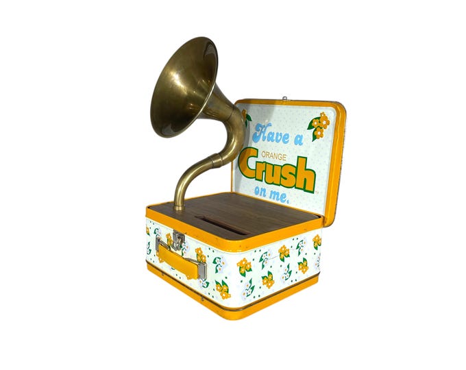 2010 Orange Crush LunchBox Phone Amplifier, Acoustic iPhone Speaker, Lunch Box Speaker S15