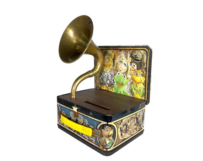 1979 Muppets LunchBox Phone Amplifier, Acoustic iPhone Speaker, Lunch Box Speaker S11
