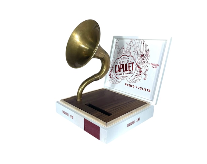 House of Capulet Cigar Box Phone Amplifier, Acoustic iPhone Speaker, Romeo y Julieta  S15