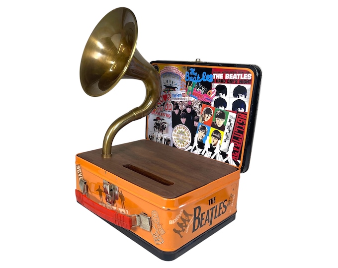2012 The Beatles LunchBox Phone Amplifier, Acoustic iPhone Speaker, Lunch Box Speaker S21