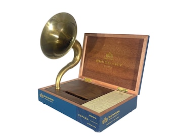 Emissary Macanudo Cigar Box Phone Amplifier, Acoustic iPhone Speaker S2