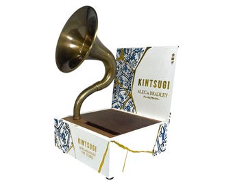 Kintsugi Cigar Box Phone Amplifier, Acoustic iPhone Speaker S13