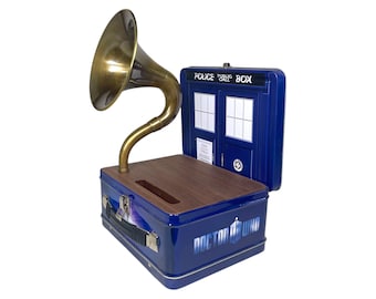 2009 Doctor Who LunchBox Phone Amplifier, Acoustic iPhone Speaker, Lunch Box Speaker S22