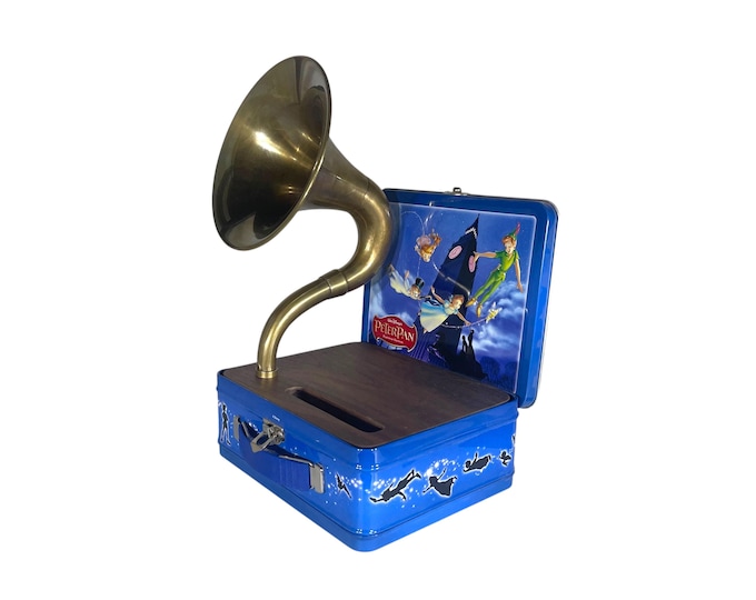 2003 Peter Pan LunchBox Phone Amplifier, Acoustic iPhone Speaker, Lunch Box Speaker S6