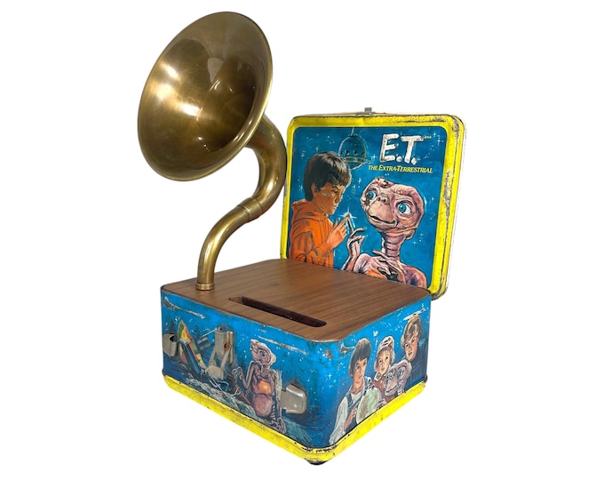 1982 ET LunchBox Phone Amplifier, Acoustic iPhone Speaker, Lunch Box Speaker S21