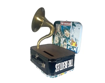 2009 The Beatles LunchBox Phone Amplifier, Acoustic iPhone Speaker, Lunch Box Speaker S7