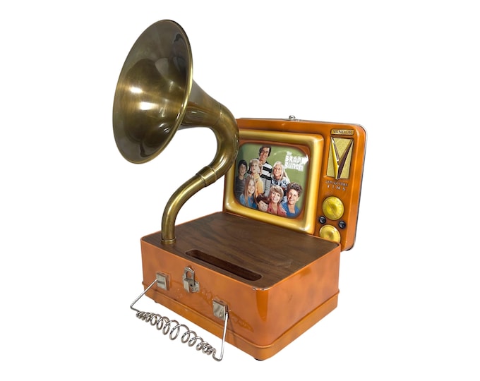 1999 The Brady Bunch LunchBox Phone Amplifier, Acoustic iPhone Speaker, Lunch Box Speaker S16