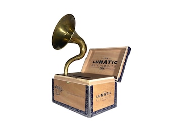 JFR Lunatic Cigar Box Phone Amplifier, Acoustic iPhone Speaker S12