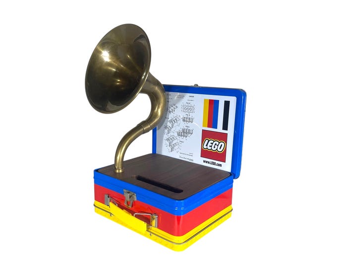 2019 Lego LunchBox Phone Amplifier, Acoustic iPhone Speaker, Lunch Box Speaker S6