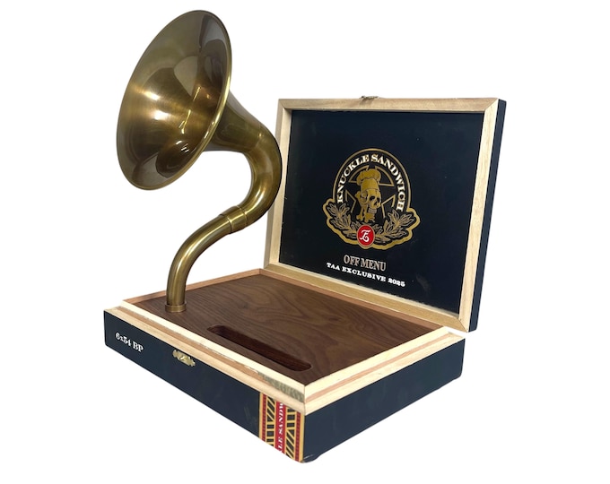 Knuckle Sandwich Cigar Box Phone Amplifier, Acoustic iPhone Speaker S13