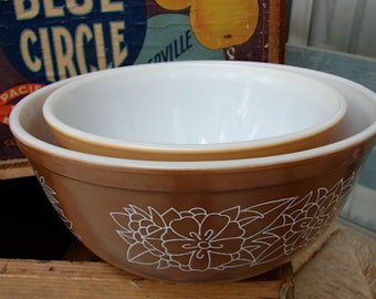 Pyrex Vintage Woodland Bowls 1.5 and 2 quarts