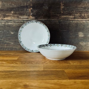 Vintage Royal Doulton Fine Bone China Fruit Bowl Duo in Flowerlace