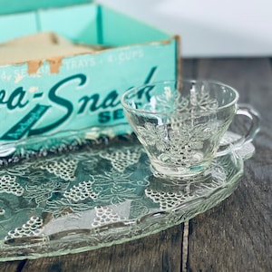 Vintage Anchor Hocking Glass Crystal Serva-Snack Set in Original Box