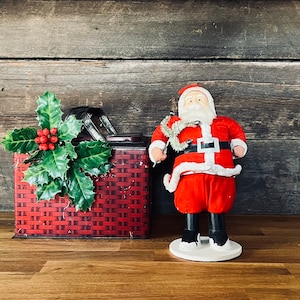Large Vintage Hand-Painted Clay Faced Paper Mache Santa Claus Figurine Made in Japan