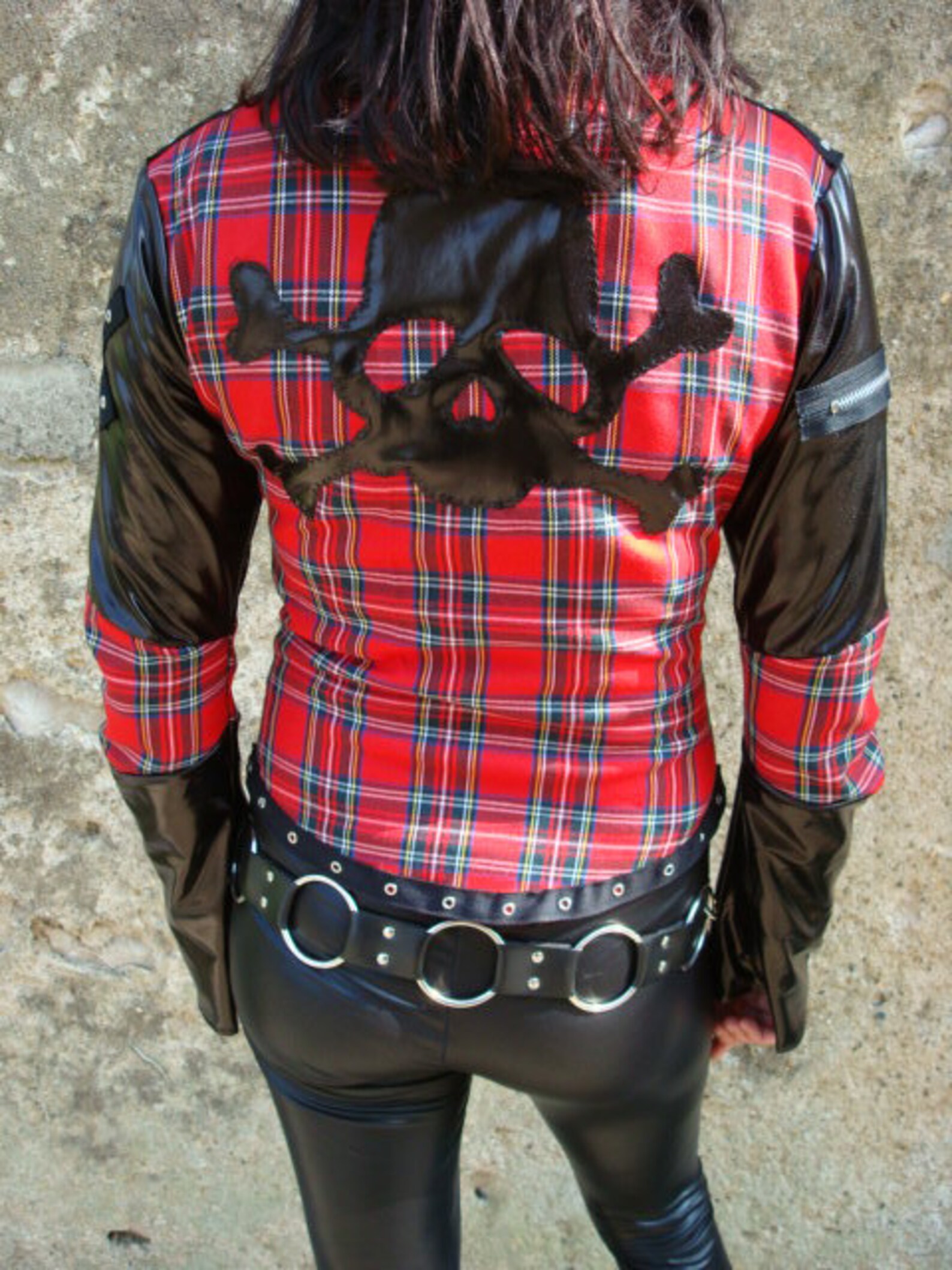 take passport size photo at home