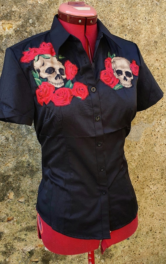 Camisas mujer psychobilly rockabilly tatuaje cerezas calaveras telarana frankenstein horror goth pinup golondrinas oldschool zombie punk tartan rojo