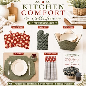 Op de afbeelding: Een naaipatrooncollectie getiteld Kitchen Comfort Collection met zeven items: rode pannenlappen met appelprint, een donkergroene gewatteerde ovenwant, een komwarmer, een groen achthoekig placemat, een ophangbare handdoek, een half schort en komafdekkingen.
