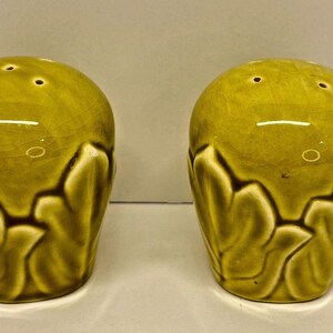 Vintage Woodfield by Steubenville Salt & Pepper Shakers-Chartreuse/Golden Fawn