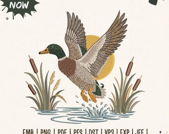 Borduurpatroon van een vliegende wilde eend, wild dier met riet, machineborduurbestand, Hunting Lake PES DST, 5 maten
