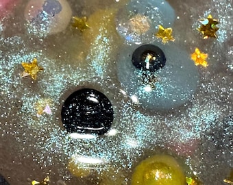 16oz “Jukebox Babe” ~ Glossy Iridescence, Gold Star, Glow, Retro-bead