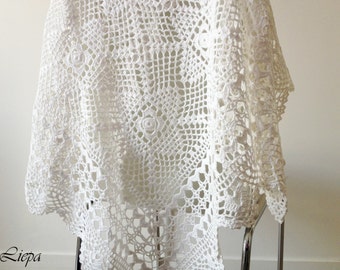 Handmade crocheted Lace Tablecloth, crochet table runner, home decoration