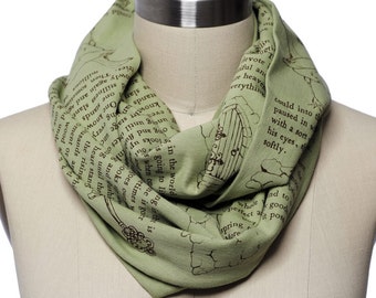 The Secret Garden Book Scarf - Infinity Scarf, Literary Scarf, Frances Hodgson Burnett, Book Lover, Books, Reading, Teacher Gift