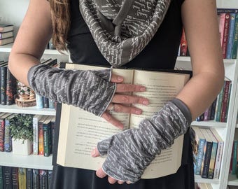Sense and Sensibility Writing Gloves – Literary Fingerless Arm Warmers