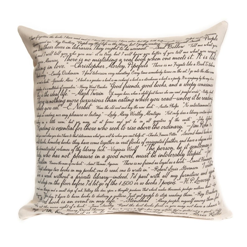 Top 55 Gift Ideas for Mom To Make Her Feel Seen For The Book Lover She Is 32