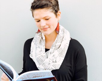 Alice in Wonderland Book Scarf - Literary Infinity Scarf