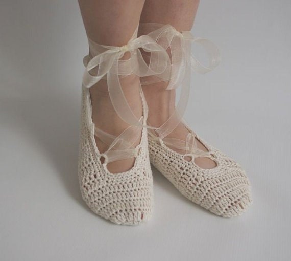 Items similar to Bridal wedding dance shoes slippers Cream Bridal Party