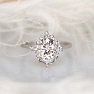 1.50ct Mae 8x6mm 14kt Moissanite Diamond WITH Milgrain Oval Halo Ring,Unique Halo Ring,Art Deco Wedding Ring,Oval Cut Ring,Anniversary Ring