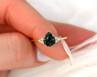 1.83ct Ready to Ship Juliet 14kt Teal Sapphire Diamond Pear Cluster Ring,Sapphire Engagement Ring,Pear Ring,Anniversary Ring,Unique Ring