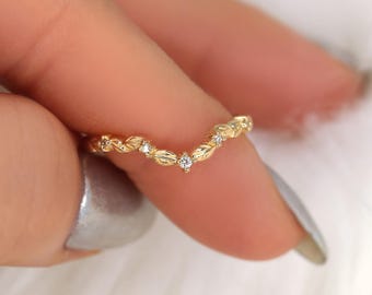 Mega Gaia 14kt Diamond Unique Leaf Nesting Ring,Nature Wedding Band,Anniversary Ring,Unique Wedding Ring,Stacking Ring,Leaf Diamond Ring