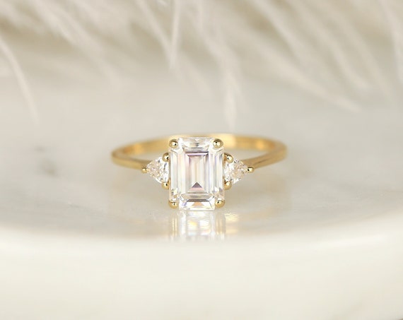 DIAMOND FREE 1.75ct Livy 8x6mm 14kt Solid Gold Forever One Moissanite Dainty Unique Trillion 3 Stone Emerald  Ring
