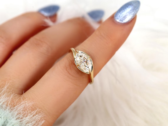 1.50ct Scullie 14kt Diamond East West Marquise Solitaire Ring,Marquise Cut Ring,Marquise Engagement Ring,Unique Diamond Ring,Sideways Set