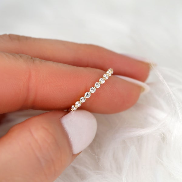 Petite Naomi 14kt Diamond HALFWAY Eternity Ring,Single Prong Minimalist Ring,Anniversary Gift,Push Present,Gift For Her,Diamond Ring,Me ring