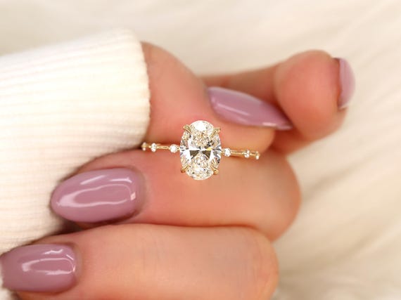 2ct Ready to Ship Alix 14kt Gold Diamond Dainty Minimalist Oval Solitaire Ring,Unique Oval Engagement Ring,Wedding Ring,Anniversary Gift
