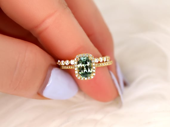 1.43ct Ready to Ship Carrie & Pte Naomi 18kt Teal Chameleon Sapphire Cushion Halo Bridal Set,Sapphire Wedding Ring,Unique Sapphire Ring