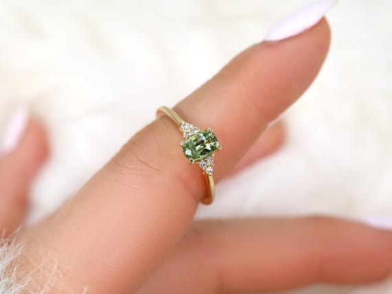 0.92ct Juniper 14kt Green Tea Sapphire Cluster Ring,Anniversary Gift,Green Sapphire Ring,Unique Ring,Anniversary Ring,Gift For Her,Push Gift
