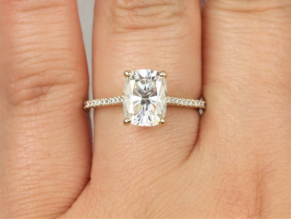 2.30cts Blair 9x7mm 14kt Solid Gold Moissanite Diamond Dainty Pave Minimalist Elongated Cushion Engagement Ring