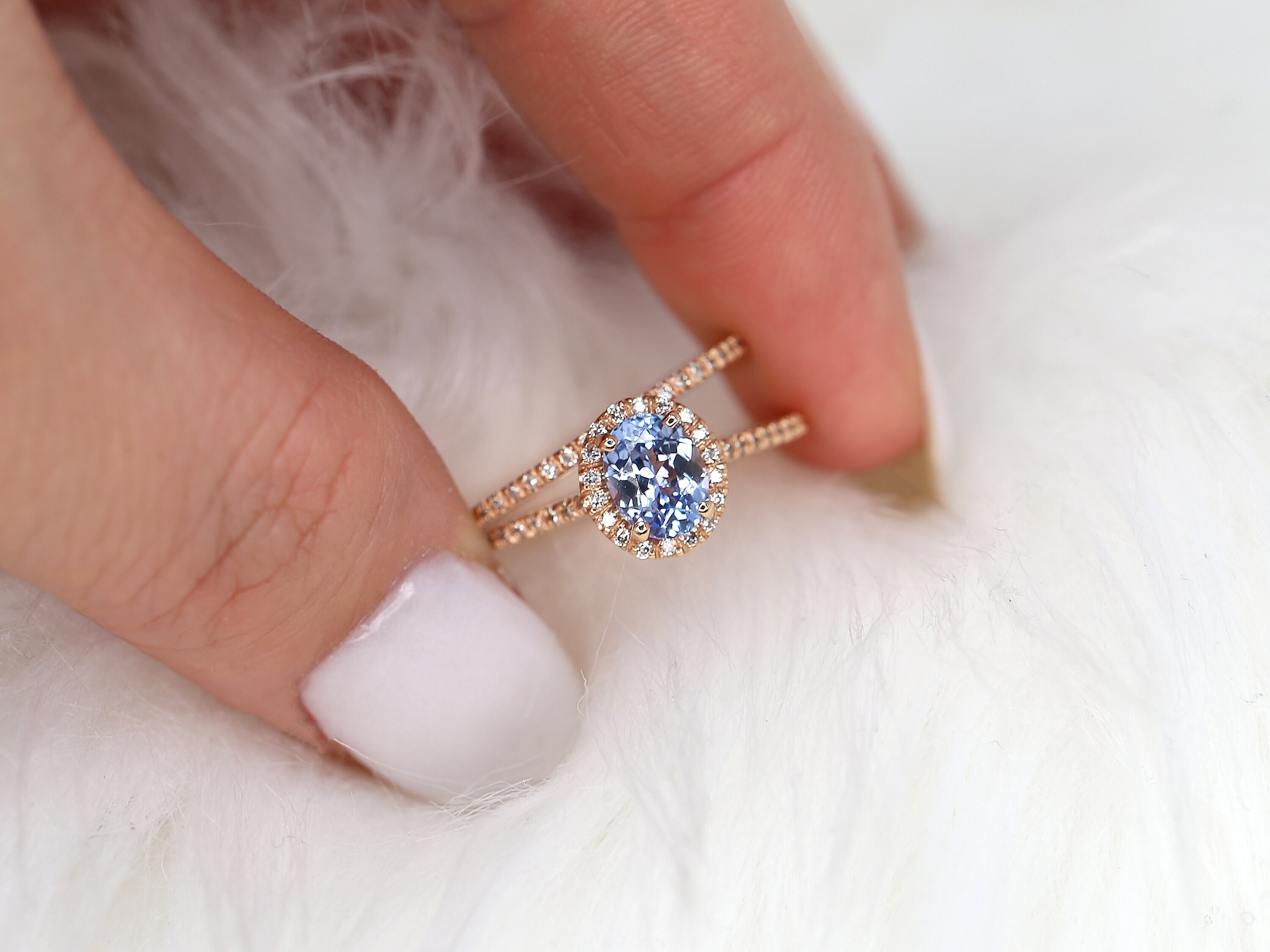 1.07ct Ready to Ship Rebecca 14kt Rose Gold Cornflower Sapphire