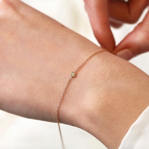 Brooke 14kt Gold Dainty Diamond Bracelet,Petite Solitaire Diamond Bracelet,Minimalist Diamond Bracelet,Diamond Gift,April Birthstone Jewelry