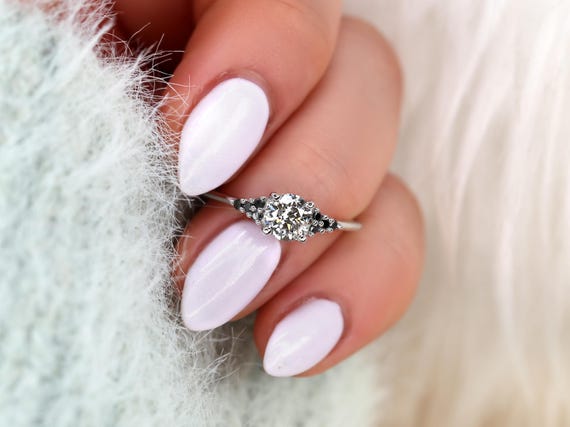 0.70ct Malia 14kt White Gold Salt Pepper Diamond Cluster Ring,Unique Diamond Ring,Salt Pepper Diamond Ring,Round Engagement Ring,Anniversary