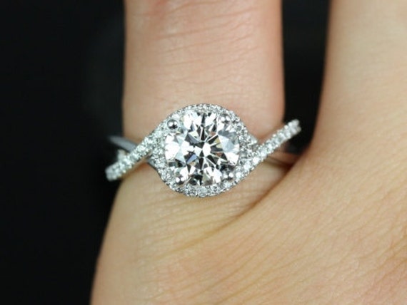 1.25ct Maritza 7mm 14kt Gold Moissanite Diamond Unique Crossover Halo Engagement Ring,Round Halo Twist Ring