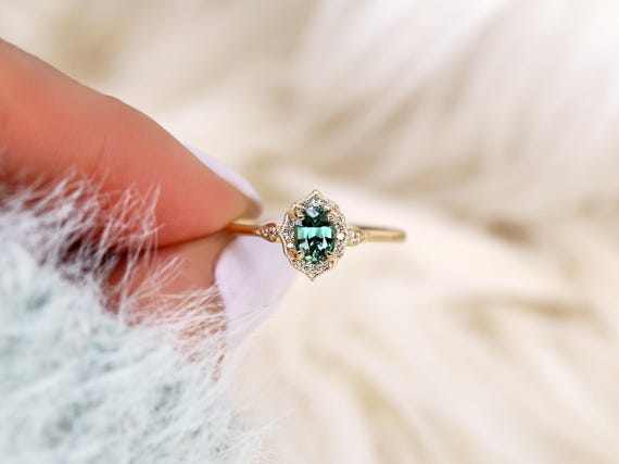 0.57ct Mae 14kt Teal Sapphire Oval Halo Ring,Oval Engagement ring,Unique Sapphire Ring,Gift For Her,September Birthstone,Anniversary Ring