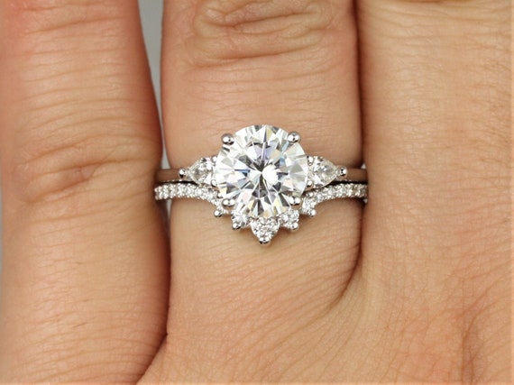 2cts Elise 8mm & Aldis 14kt Moissanite Diamond Round Bridal Set,Unique Wedding Ring,Round Engagement Ring,Art Deco Ring,Anniversary Gift